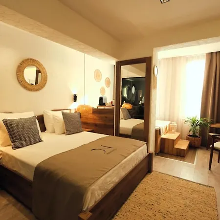 Hotel Der Lara *
