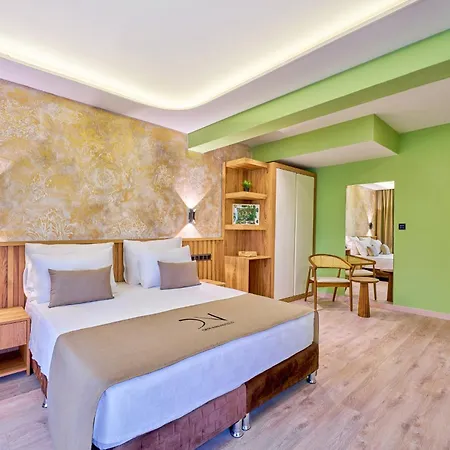 Hotel Der Lara *