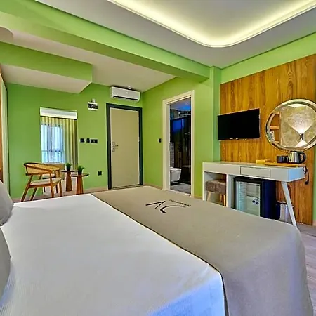 Der Lara Hotel 3*
